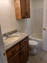 817 Greenwood Dr in Joplin, MO - Building Photo - Building Photo