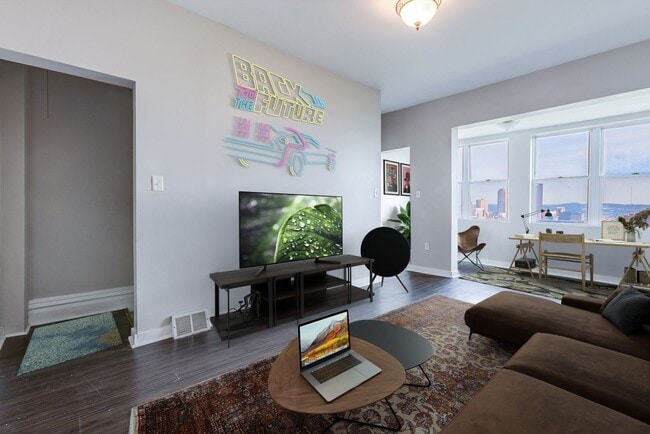 property at 1031 E Warrington Ave