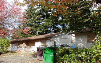 17350-17360 SE Pine St in Portland, OR - Building Photo