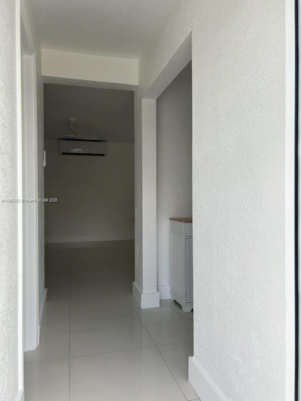 property at 290 E 20th St
