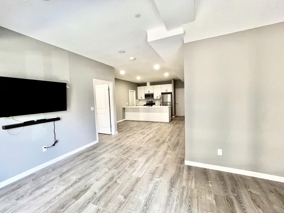 37 Center St in New Haven, CT - Building Photo