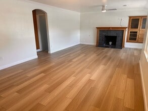 112 Homewood Ave in Napa, CA - Building Photo - Building Photo