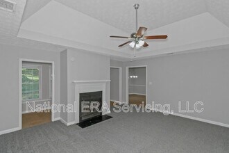 213 Robin Ln in Stockbridge, GA - Building Photo - Building Photo