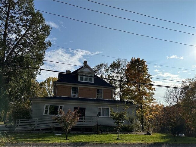 property at 4024 Ewalt Rd