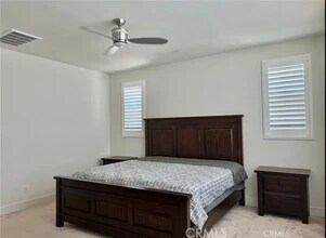 15849 Ellington Way, Unit Main Bedroom in Chino Hills, CA - Foto de edificio - Building Photo