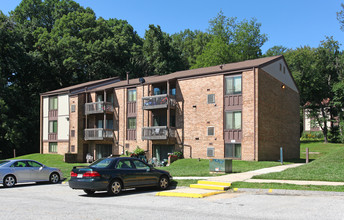 Tall Oaks Apartments in Baltimore, MD - Building Photo - Building Photo