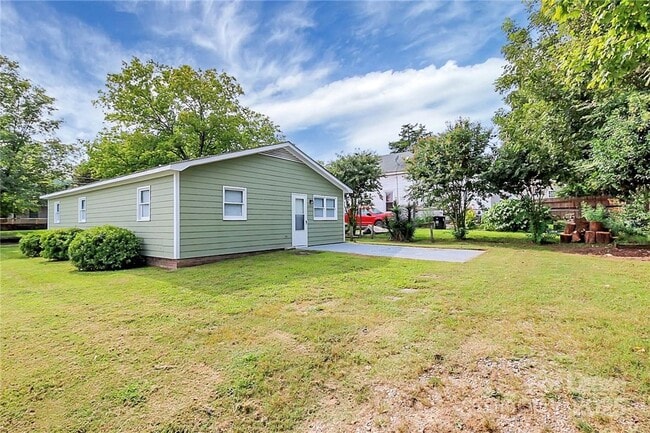212 Kerr St NW in Concord, NC - Building Photo - Building Photo
