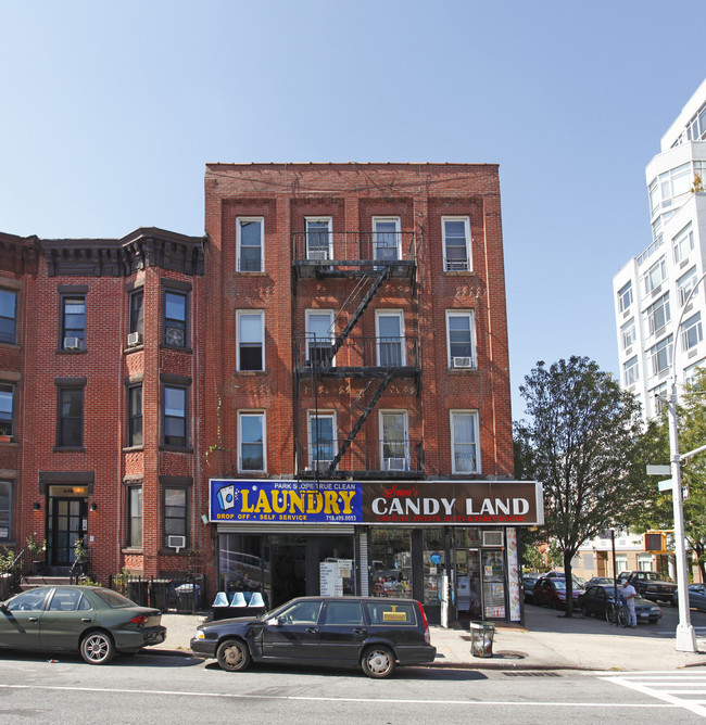 416 4th Ave in Brooklyn, NY - Building Photo - Building Photo