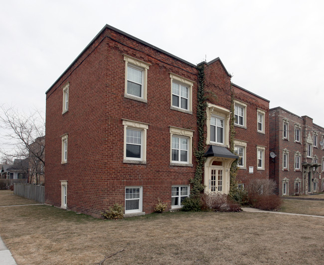 56 Emerald Cres in Toronto, ON - Building Photo - Building Photo