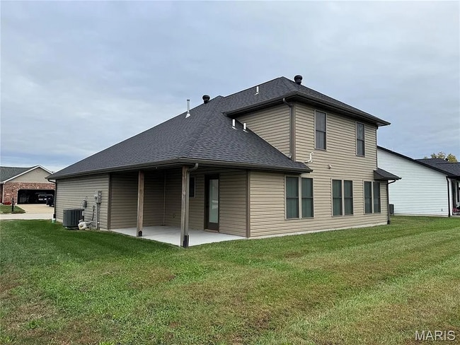 3617 Justine Dr in Pontoon Beach, IL - Building Photo - Building Photo