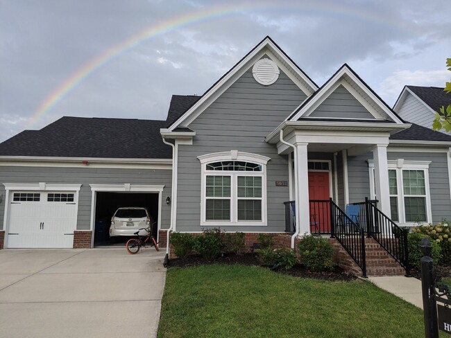 property at 5032 Huntmere Ave