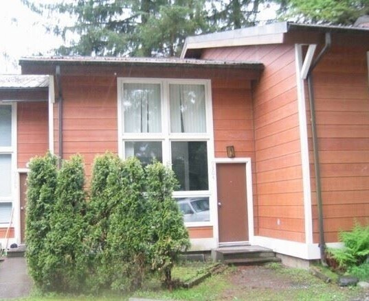 9504 Glacier Hwy in Juneau, AK - Building Photo
