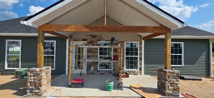 2975 E Valley Rd in Adrian, MI - Building Photo - Building Photo