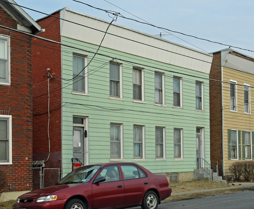 2615 3rd Ave in Watervliet, NY - Building Photo