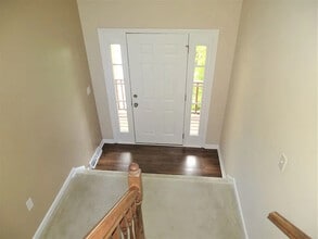 6472 Lincoln Ct in East Petersburg, PA - Building Photo - Building Photo