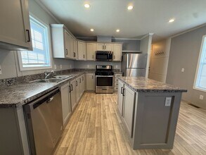 12211 St Michel Ave in Romeo, MI - Building Photo - Building Photo