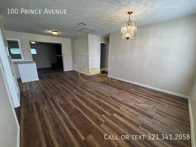 100 Prince Ave in Melbourne, FL - Building Photo - Building Photo