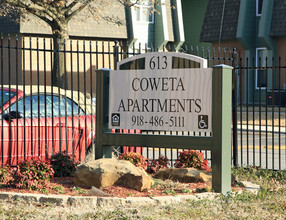 Coweta Apartments in Coweta, OK - Building Photo - Building Photo