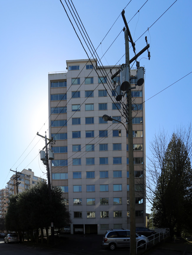 Park Gilford in Vancouver, BC - Building Photo - Building Photo