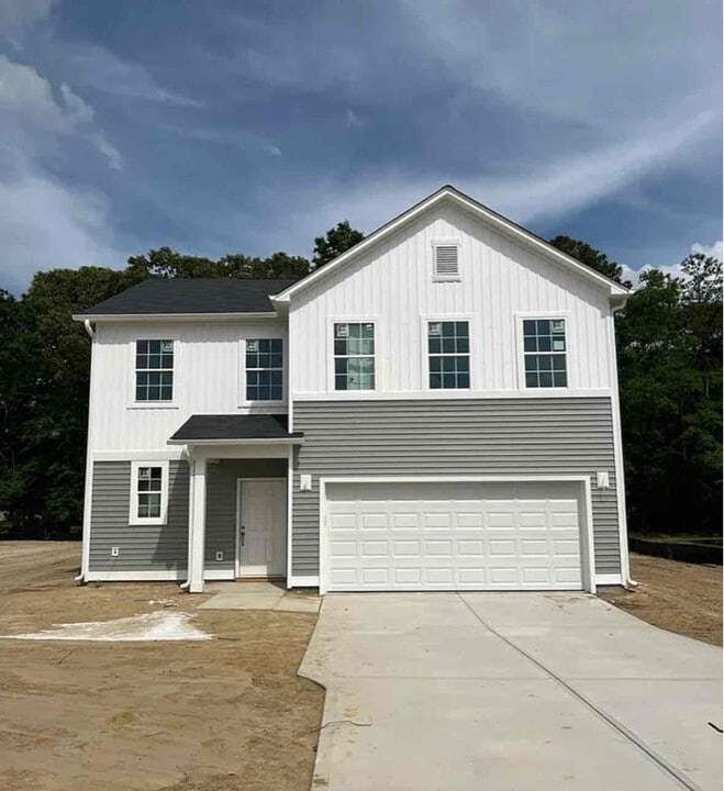 6736 Hardwick Ln in Sims, NC - Building Photo