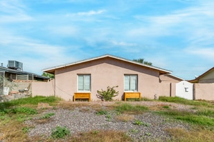2348 W Laurel Ln in Phoenix, AZ - Building Photo