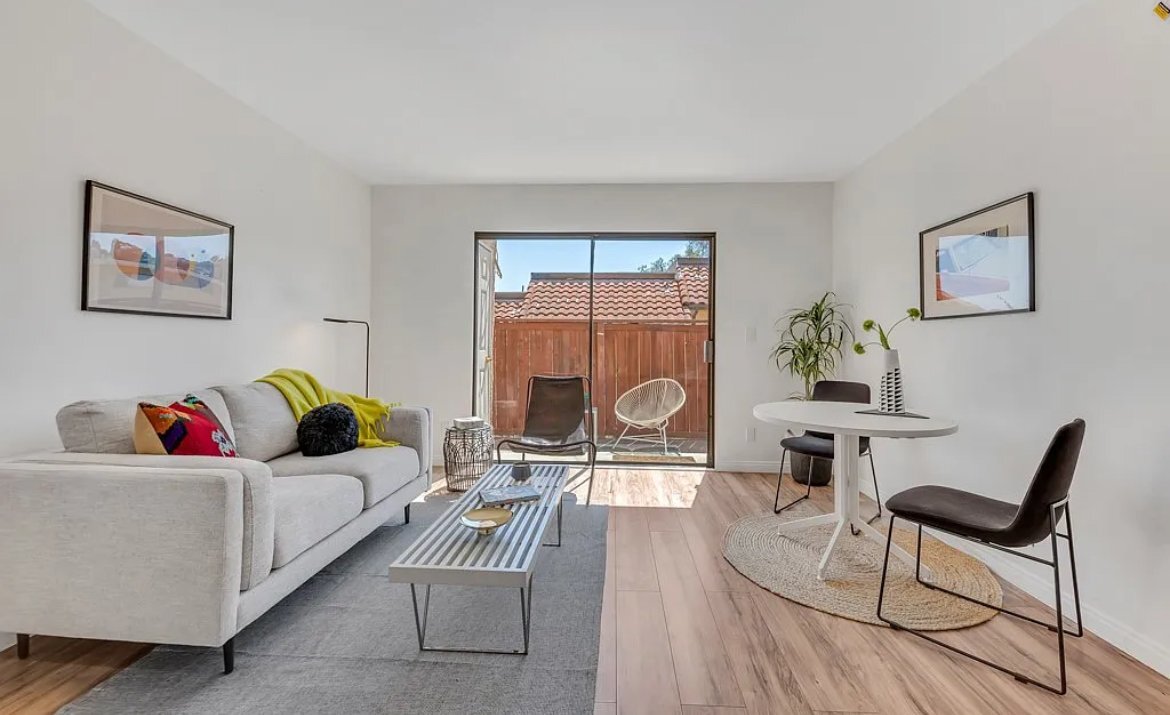 5036 Echo St in Los Angeles, CA - Building Photo