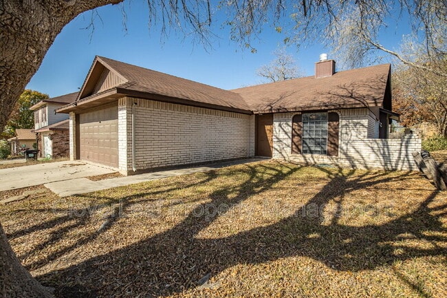 3421 Turnabout Loop in Schertz, TX - Building Photo - Building Photo