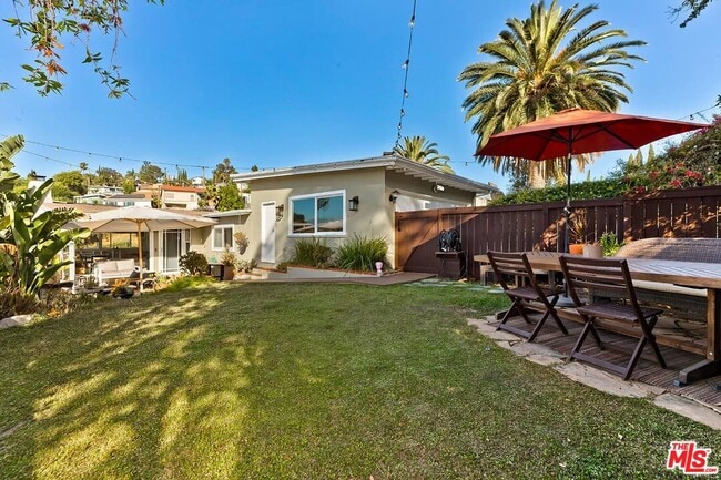 property at 1410 Wellesley Dr