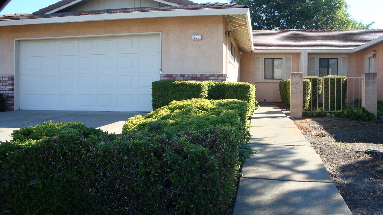 788 Marshall Rd in Vacaville, CA - Building Photo
