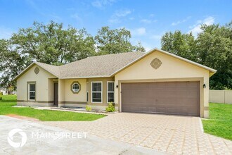 419 Dove Dr in Kissimmee, FL - Foto de edificio - Building Photo