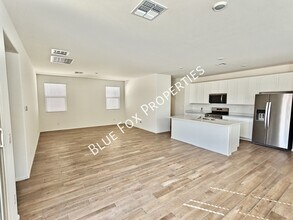 9251 N Peridot Vis Ave in Tucson, AZ - Building Photo - Building Photo