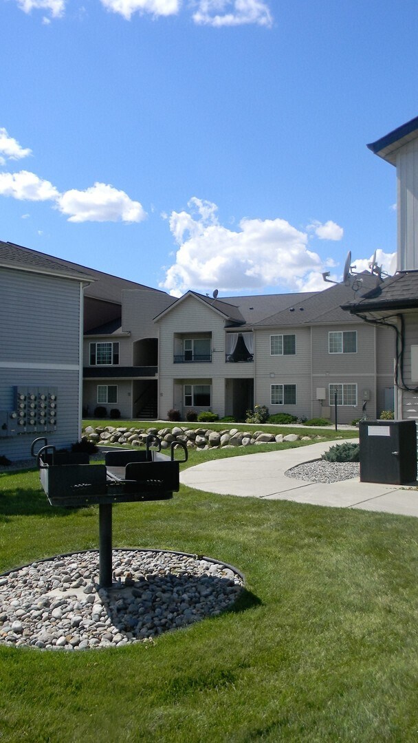 322 N Promenade Loop in Post Falls, ID - Building Photo - Building Photo