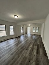 235 Park Ln in Trenton, NJ - Building Photo - Building Photo