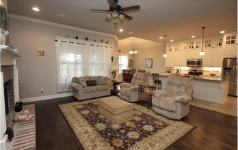 1919 Sicily Ave in Lowell, AR - Building Photo - Building Photo