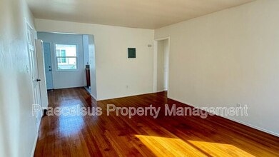 317 E 5th St in National City, CA - Building Photo - Building Photo