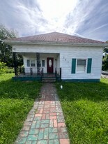 751 22nd Ave N in Nashville, TN - Building Photo
