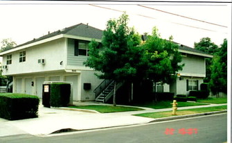 645 N Pomona Ave Apartments