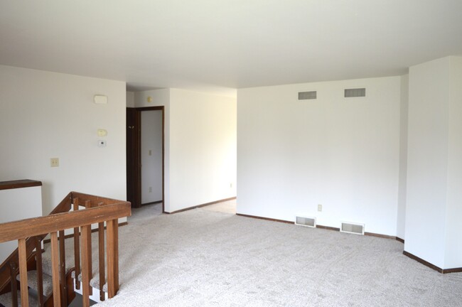 2646 Osmundsen Rd in Fitchburg, WI - Building Photo - Building Photo
