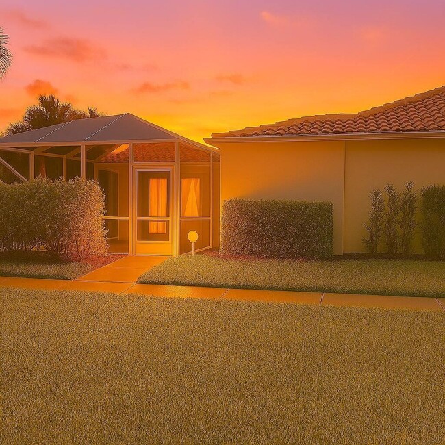 property at 6002 Red Oak Ct