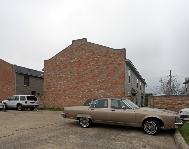 1920 Southpointe Dr in Baton Rouge, LA - Building Photo - Building Photo