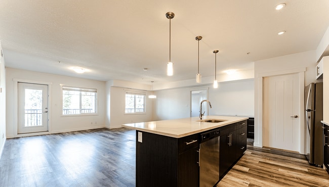 Nautical Luxury Suites at Summerside