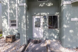 9871 NW 2nd Ct in Plantation, FL - Foto de edificio - Building Photo