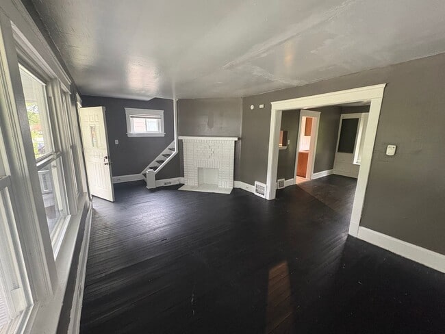 14813 Alder Ave in East Cleveland, OH - Building Photo - Building Photo