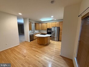 4118 Fairfax Center Creek Dr in Fairfax, VA - Building Photo - Building Photo