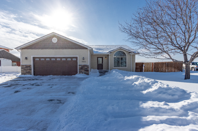 1860 High Sierra Blvd in Billings, MT - Building Photo