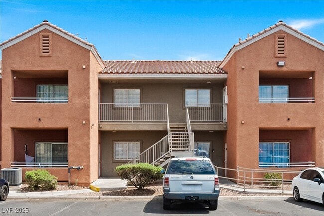 property at 4730 E Craig Rd