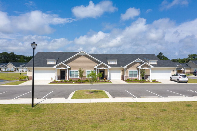 River Oaks in Little River, SC - Foto de edificio - Building Photo