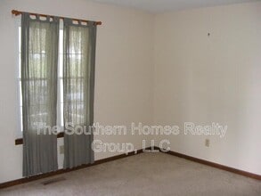 2583 Co Rd 561 in Etowah, TN - Building Photo - Building Photo