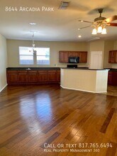 8644 Arcadia Park Dr in Fort Worth, TX - Building Photo - Building Photo
