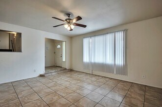 1025 E Manhatton Dr in Tempe, AZ - Building Photo - Building Photo